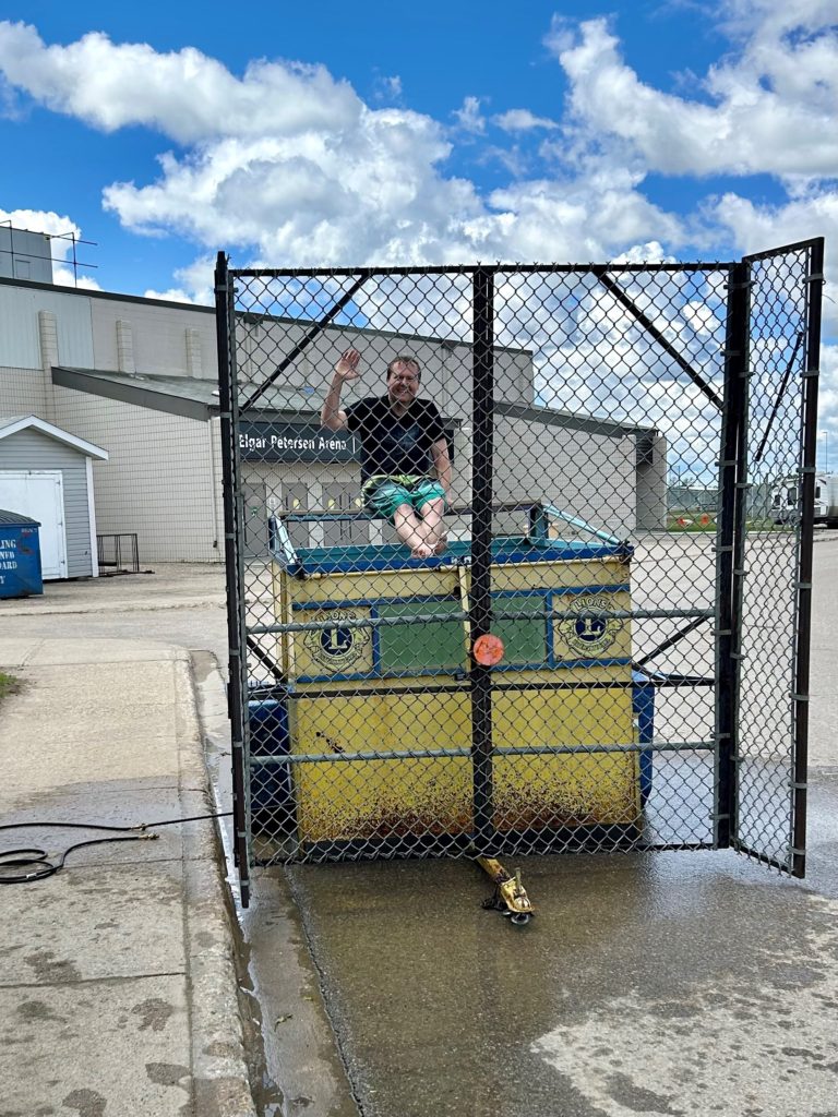 dunk tank